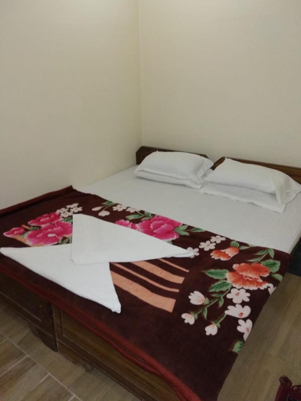 Ajay Guest House Bénarès Extérieur photo